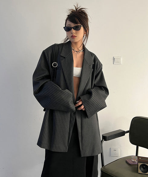 Striped Buttonless Jacket